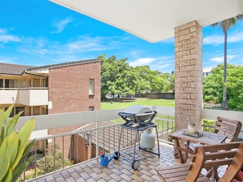 14/62 Kembla St, Wollongong NSW 2500