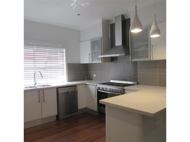 17 Fifth Ave, Port Kembla NSW 2505