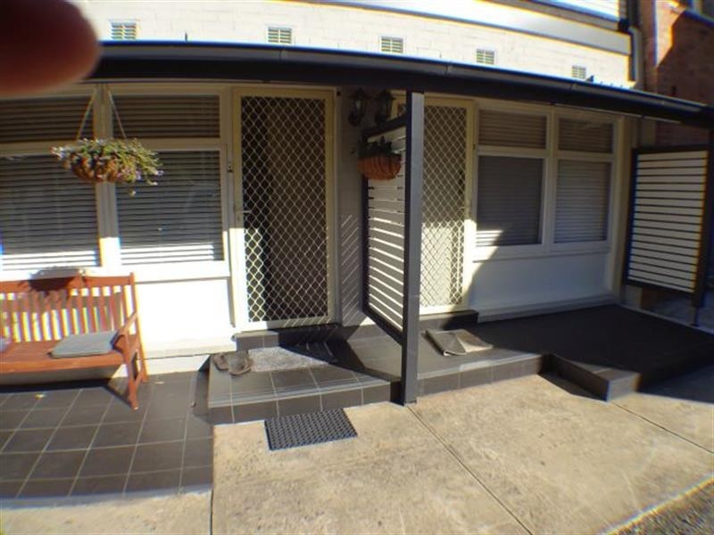 3/12 Jutland Ave, Coniston NSW 2500