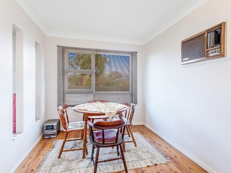 2 Maple St, Albion Park Rail NSW 2527
