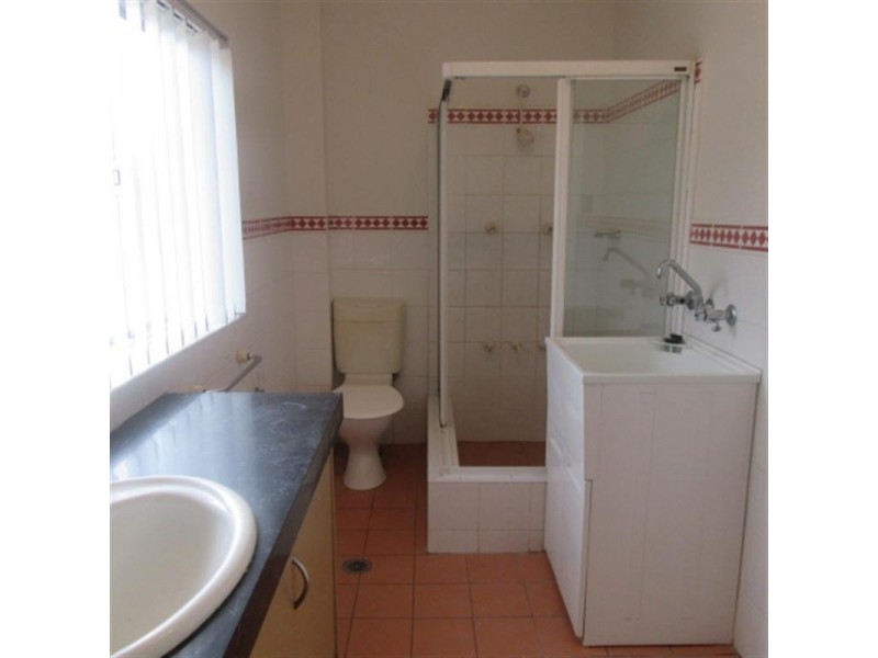 8/34 Pioneer Rd, Bellambi NSW 2518