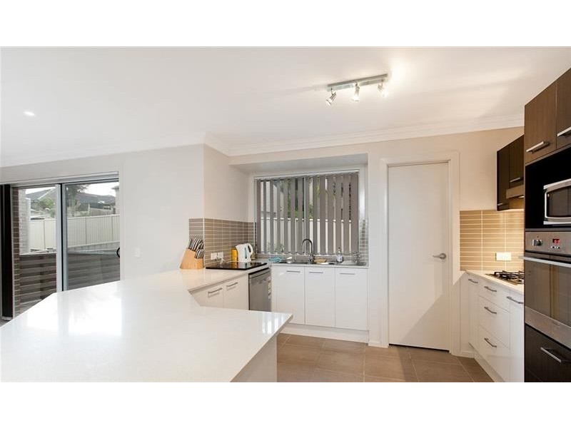 1 Coila Cl, Flinders NSW 2529