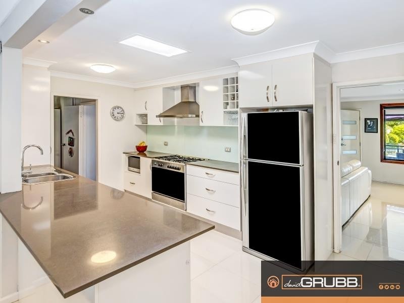 52 Tarrawanna Rd, Corrimal NSW 2518