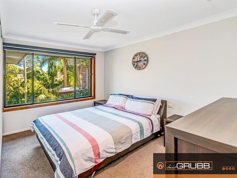 52 Tarrawanna Rd, Corrimal NSW 2518