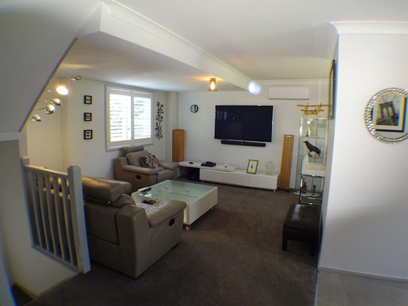 6/98-100 Campbell St, Woonona NSW 2517