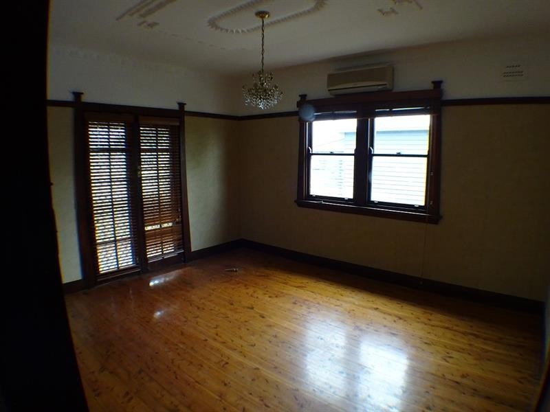 19 George Ave, Bulli NSW 2516