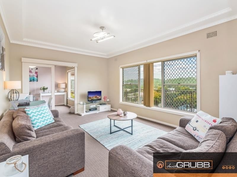 56 Figtree Cres, Figtree NSW 2525