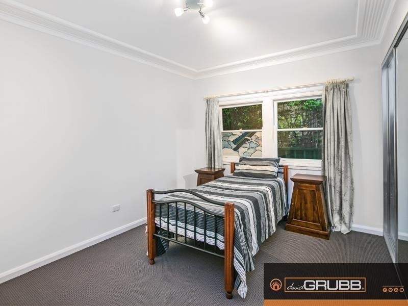 89 Heaslip St, Coniston NSW 2500