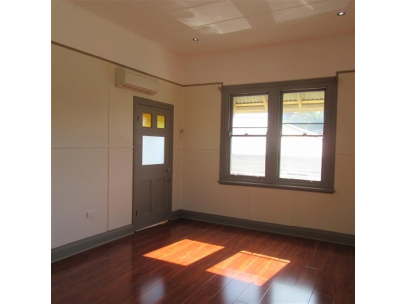 31 Auburn St, Wollongong NSW 2500