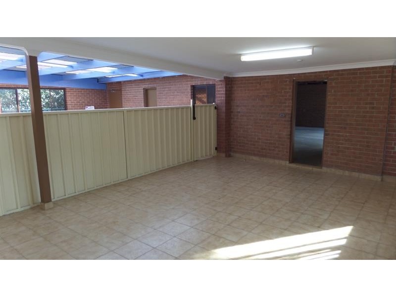 58 Windang Rd, Primbee NSW 2502