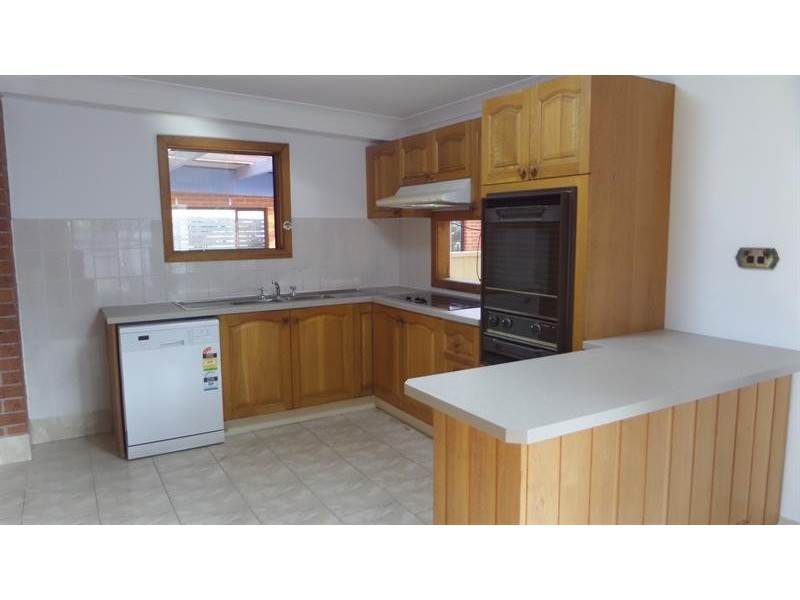 58 Windang Rd, Primbee NSW 2502