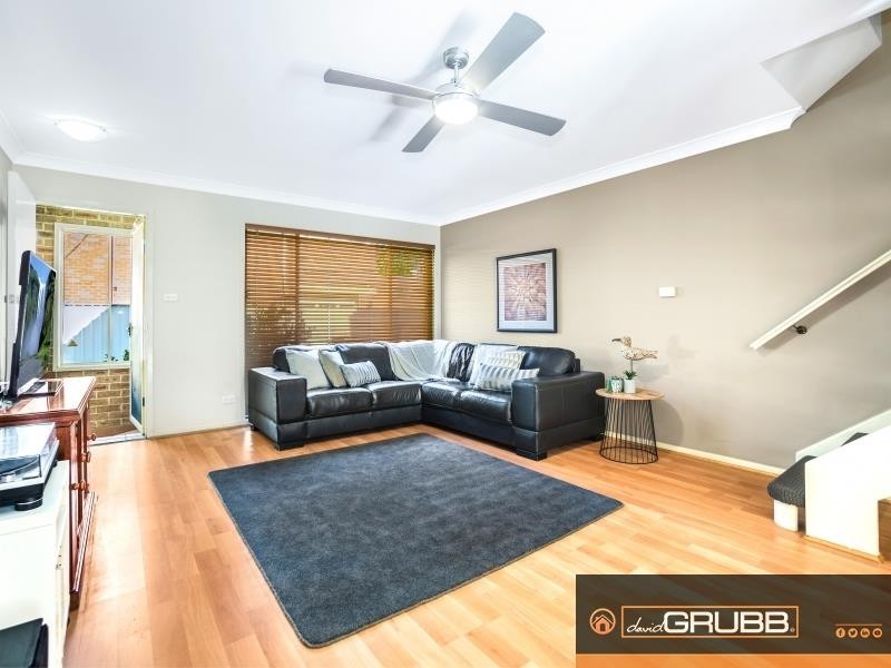 5/28 Railway Pde, Thirroul NSW 2515