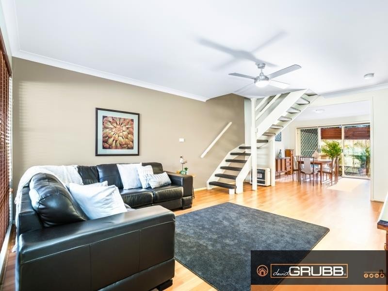 5/28 Railway Pde, Thirroul NSW 2515