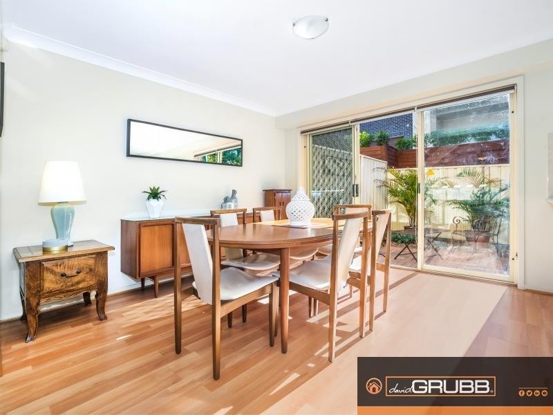 5/28 Railway Pde, Thirroul NSW 2515