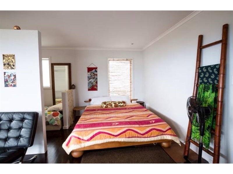 23b Cuthbert Dr, Mount Warrigal NSW 2528