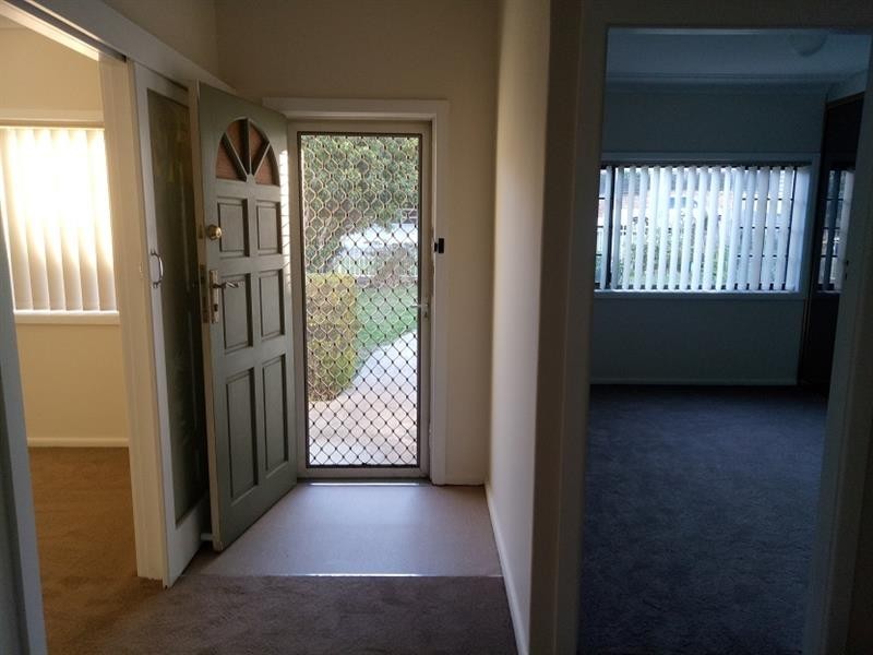 15 Kembla St, Balgownie NSW 2519
