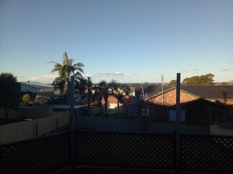 15 Kembla St, Balgownie NSW 2519