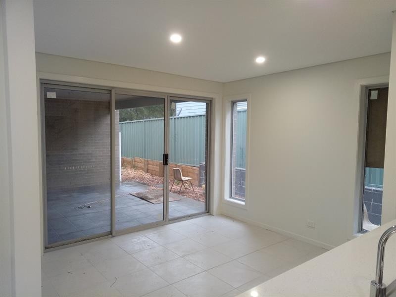 2/53-55  Cross St, Corrimal NSW 2518