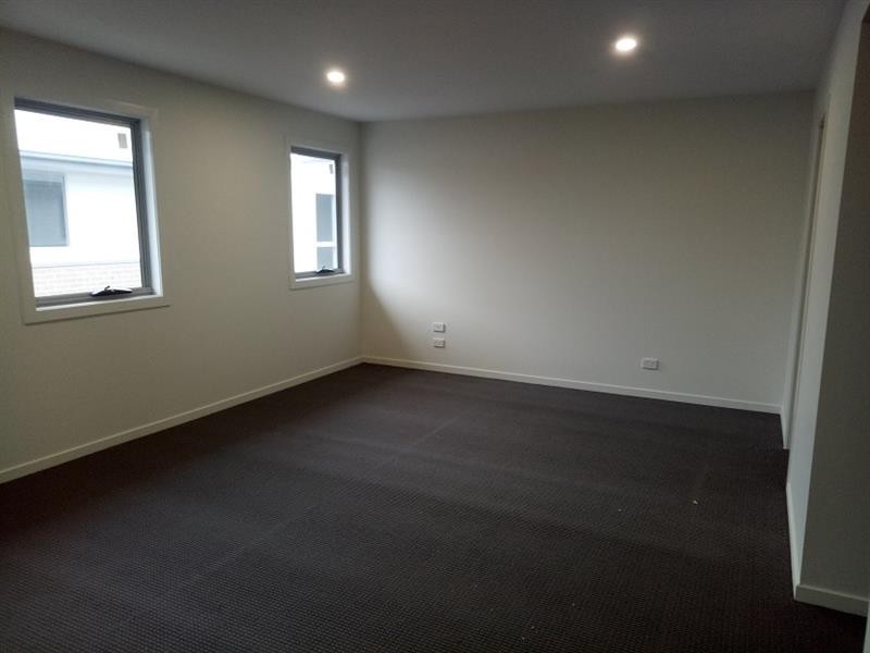 2/53-55  Cross St, Corrimal NSW 2518