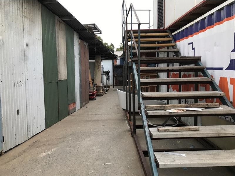 1 Chapman St, Fairy Meadow NSW 2519