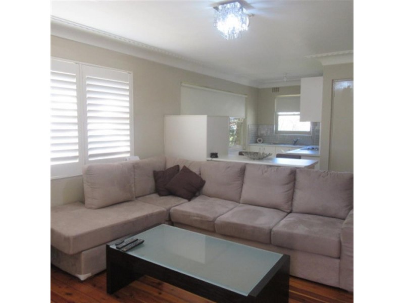 1/10 Booyong St, West Wollongong NSW 2500