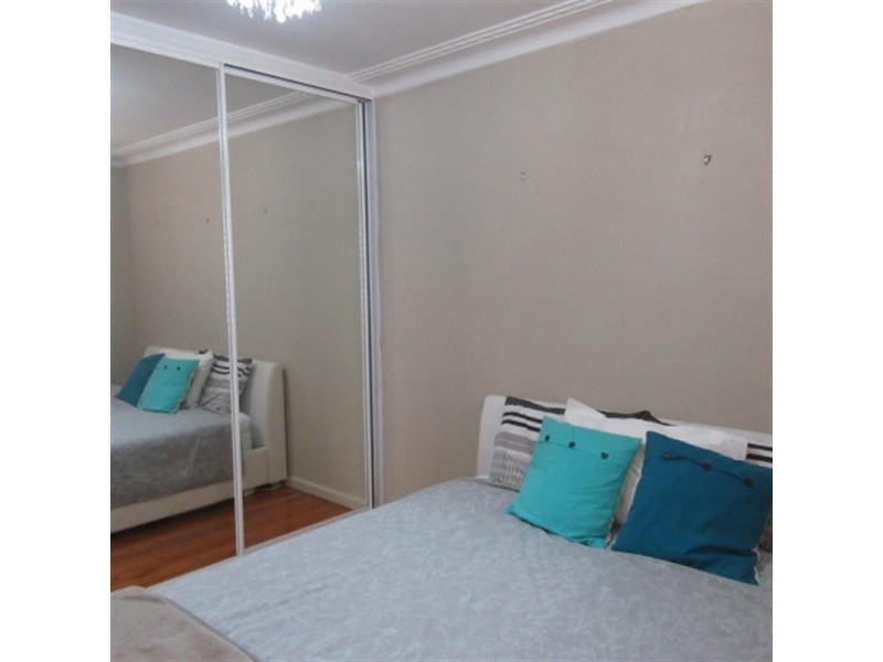 1/10 Booyong St, West Wollongong NSW 2500