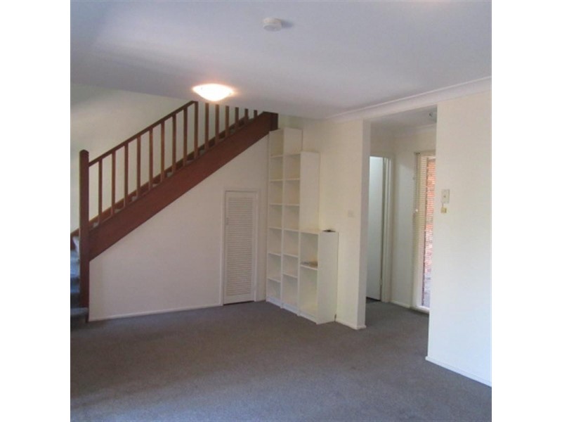 14/12 Waterloo St, Bulli NSW 2516