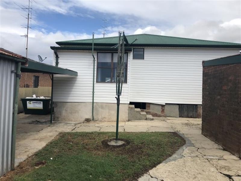 16 Princess St, Corrimal NSW 2518