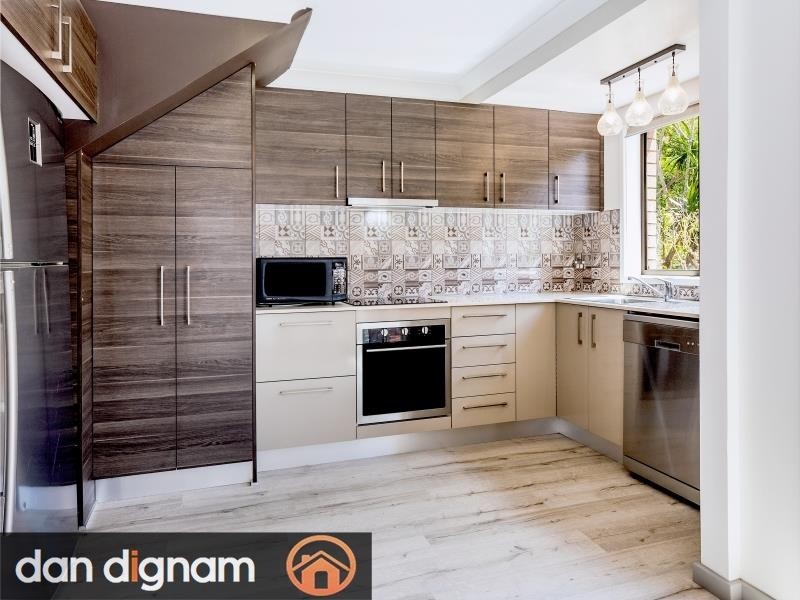 1/19 Nicholson Rd, Woonona NSW 2517