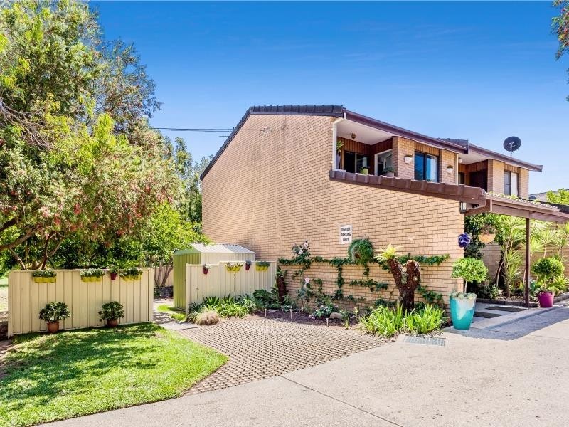 1/19 Nicholson Rd, Woonona NSW 2517