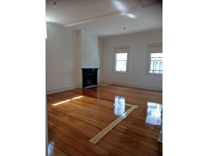 68B Crown  St, Wollongong NSW 2500