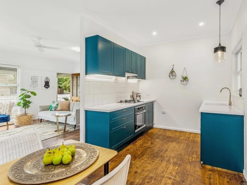 3 Weekes St, Balgownie NSW 2519