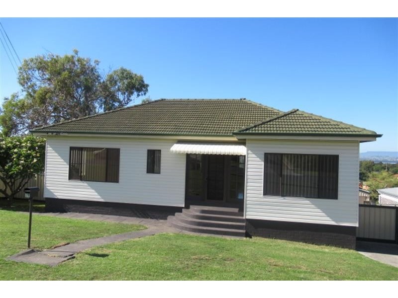 17 Primbee Cres, Primbee NSW 2502