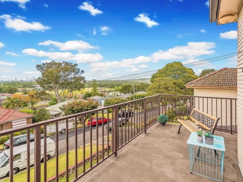 56 Figtree Cres, Figtree NSW 2525