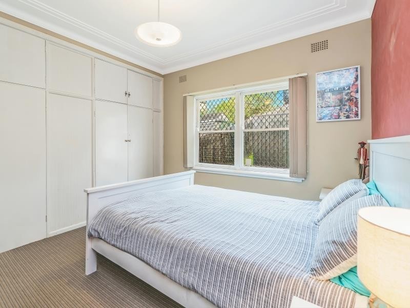 56 Figtree Cres, Figtree NSW 2525