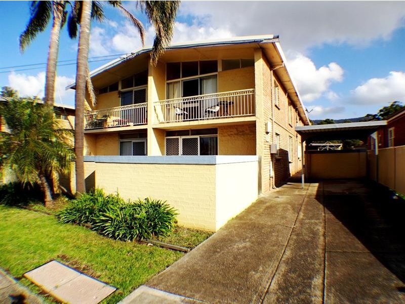 4/34 Pioneer Rd, Corrimal NSW 2518