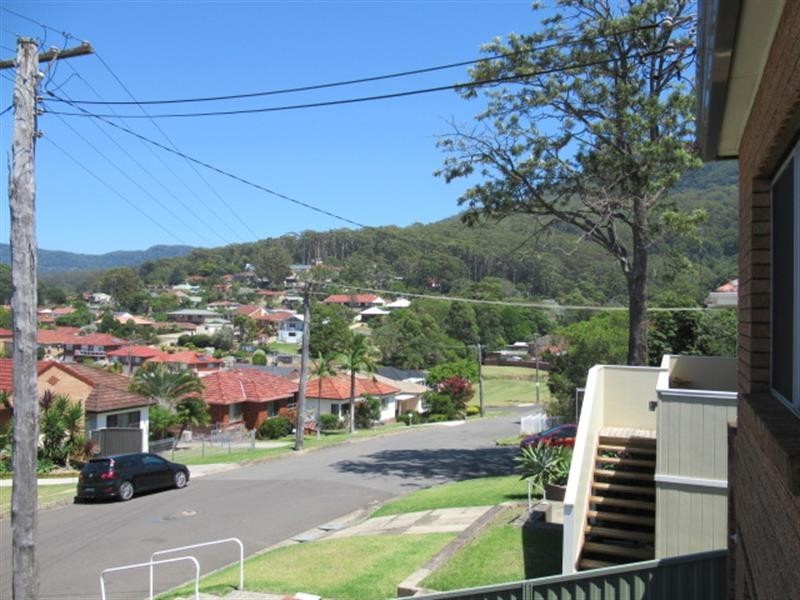 16 Coxs Ave, Corrimal NSW 2518