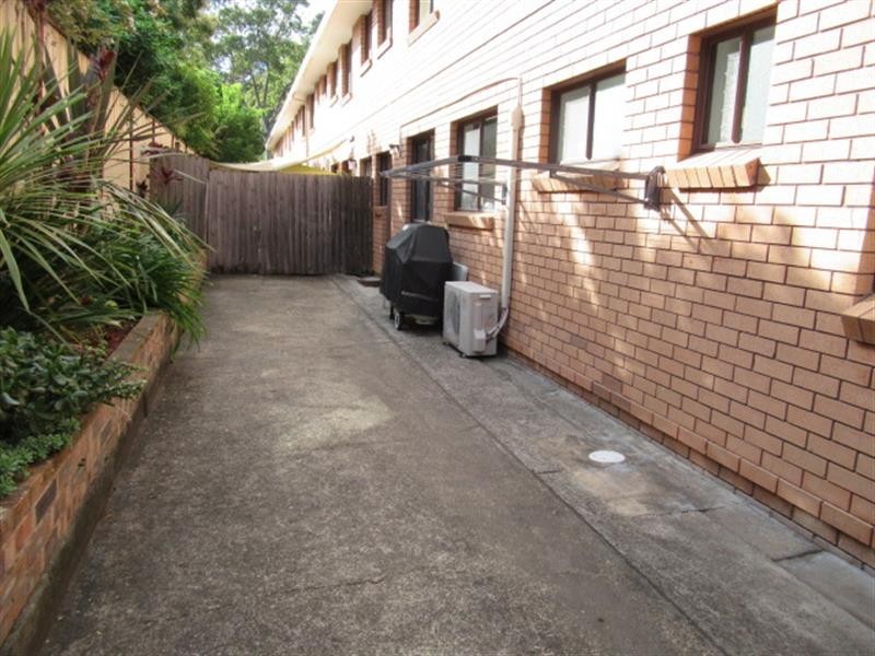 1/131 Princes Highway, Corrimal NSW 2518