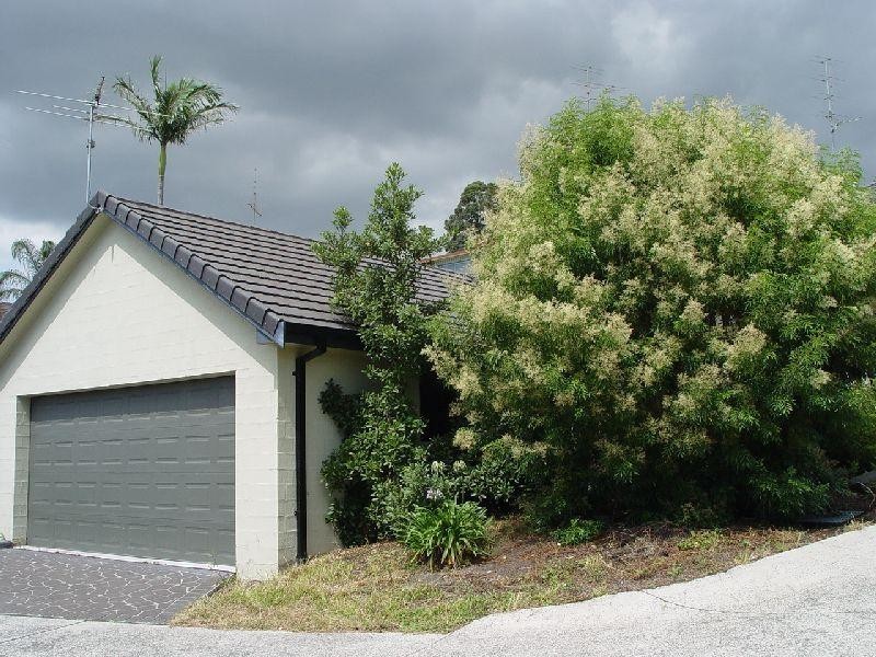 2/9 Figtree Cres, Figtree NSW 2525