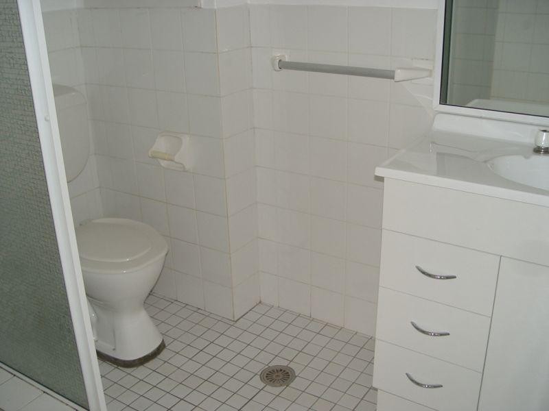 24/2-4 Hindmarsh Ave, Wollongong NSW 2500