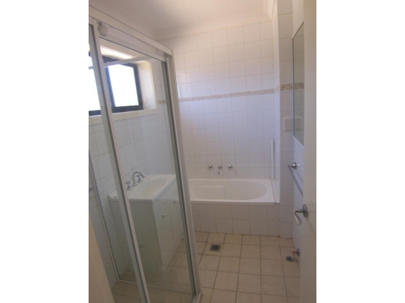 9/15 Hillview Ave, Gwynneville NSW 2500