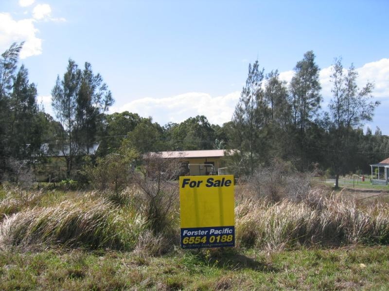 15 Wangaree St, Coomba Park NSW 2428