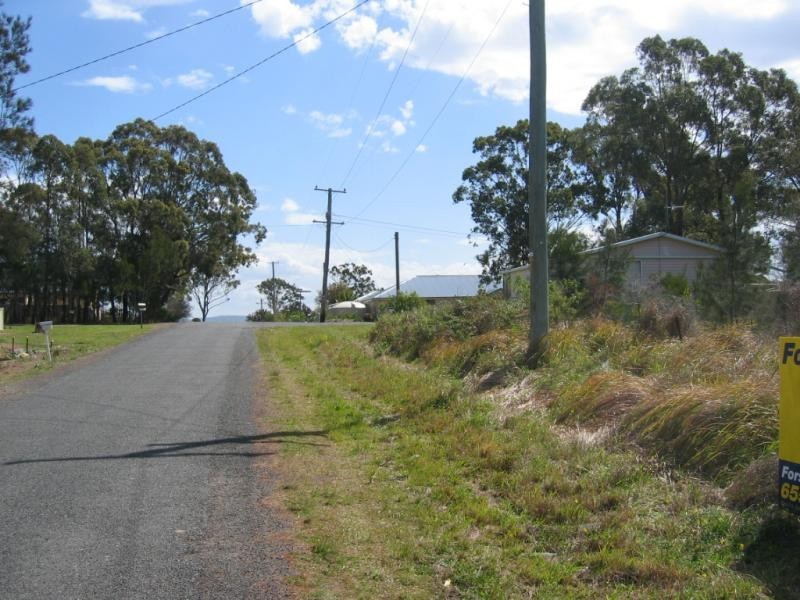 15 Wangaree St, Coomba Park NSW 2428