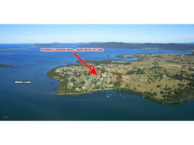 25 Moorooba Rd, Coomba Park NSW 2428