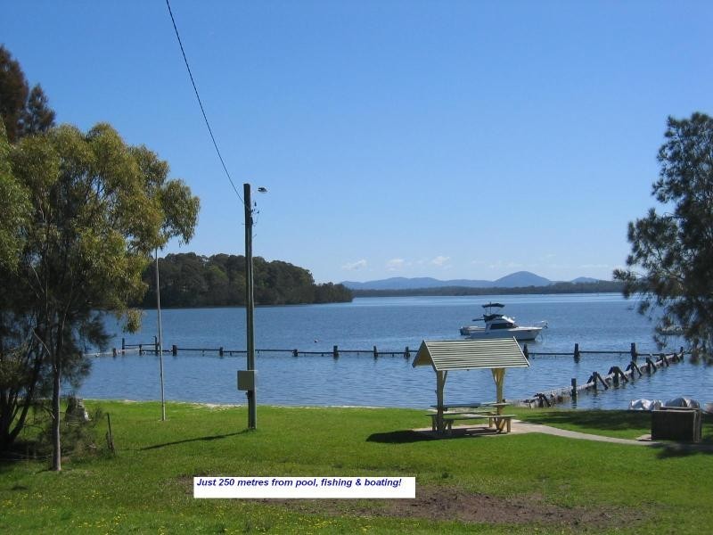 25 Moorooba Rd, Coomba Park NSW 2428