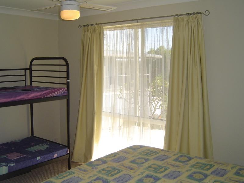 33 Warralong St, Coomba Park NSW 2428