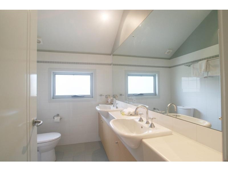 4/285 Boomerang Dr, Blueys Beach NSW 2428