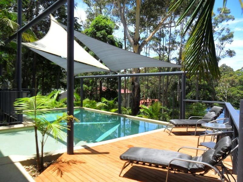 5 Gordon Cres, Pacific Palms NSW 2428