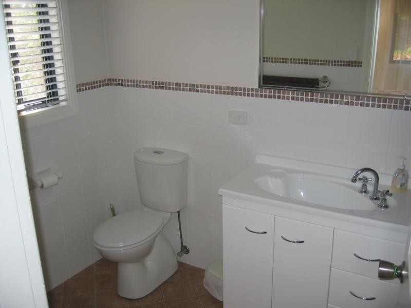 5 Gordon Cres, Pacific Palms NSW 2428