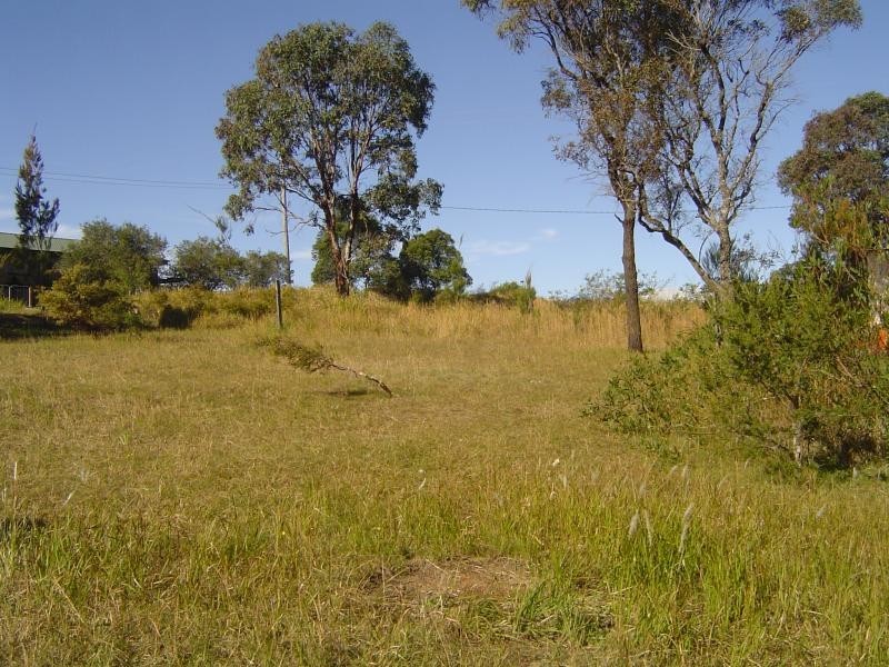 50 Yallambee St, Coomba Park NSW 2428